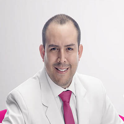 DR. SANTIAGO ENCINAS ZEVALLOS